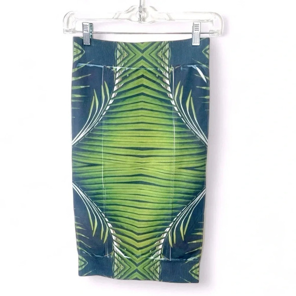 Thatcher from Neiman Marcus jungle print body con skirt size extra small/small - Picture 2 of 5